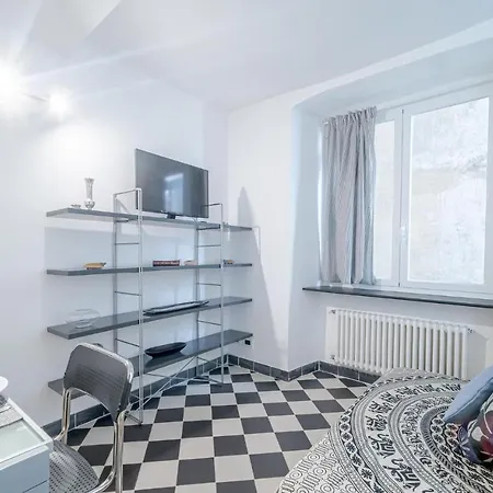 Il Carruggio Apartment *
